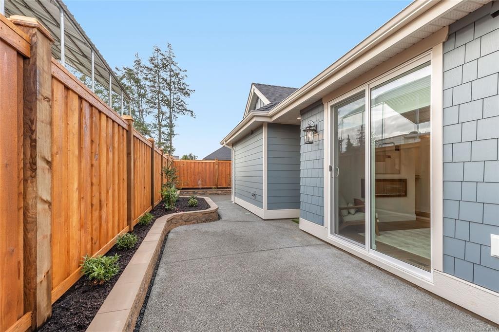 410 Hummingbird Place, Parksville, BC, V9P 1K1 - 3