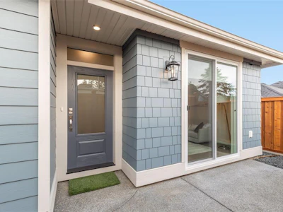 410 Hummingbird Place - 2