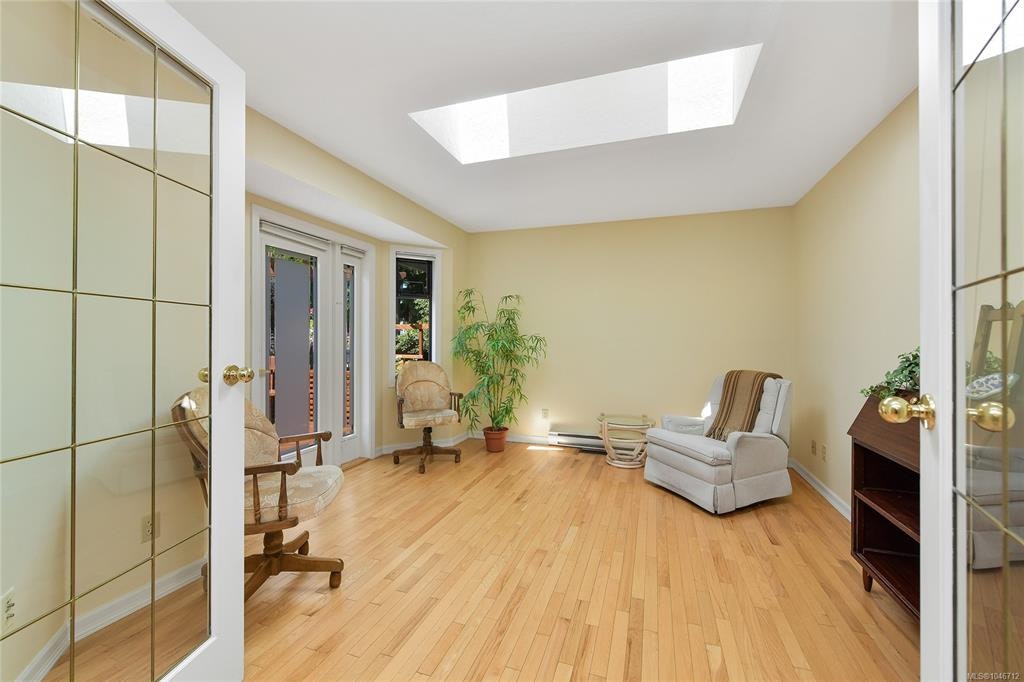 1142 Chapman Street, Victoria, BC, V8V 2T6 - 13