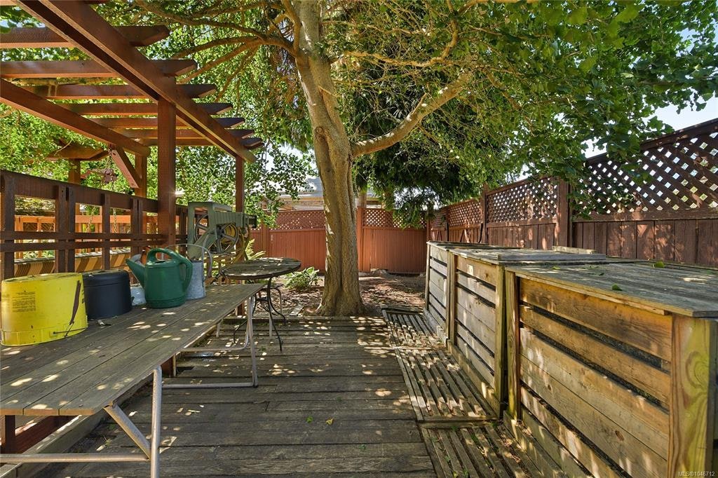1142 Chapman Street, Victoria, BC, V8V 2T6 - 32