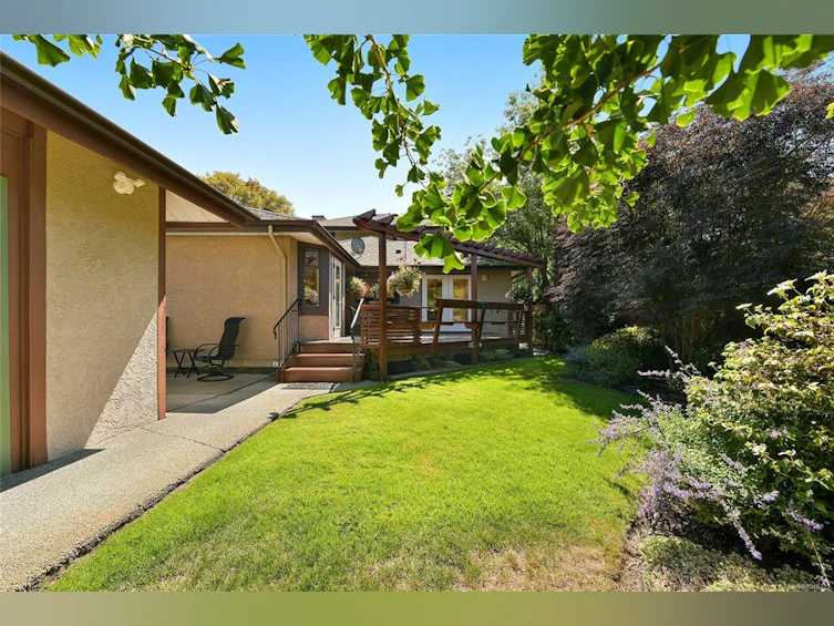 1142 Chapman Street, Victoria, BC, V8V 2T6 - 41