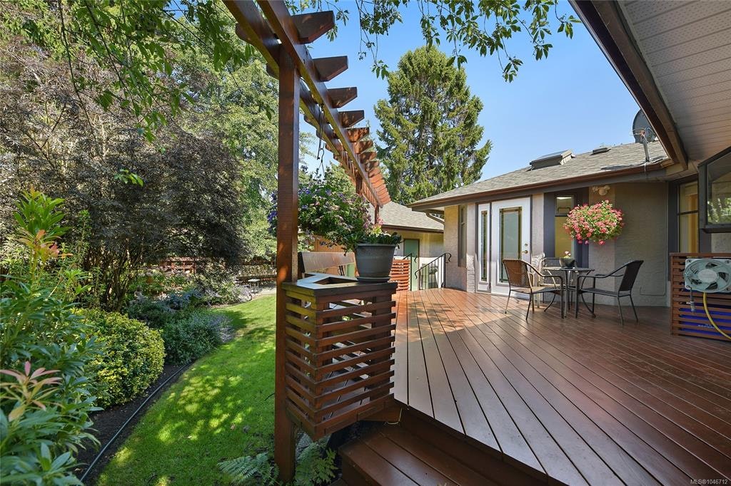 1142 Chapman Street, Victoria, BC, V8V 2T6 - 31