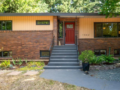 1062 Sabine Road - 2