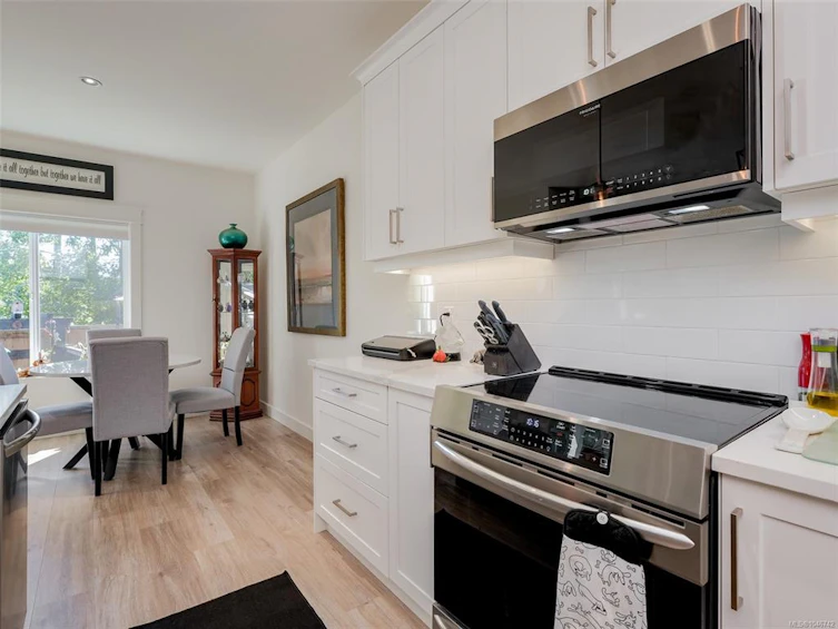 6512 Noblewood Place, Sooke, BC, V9Z 0W3 - 9