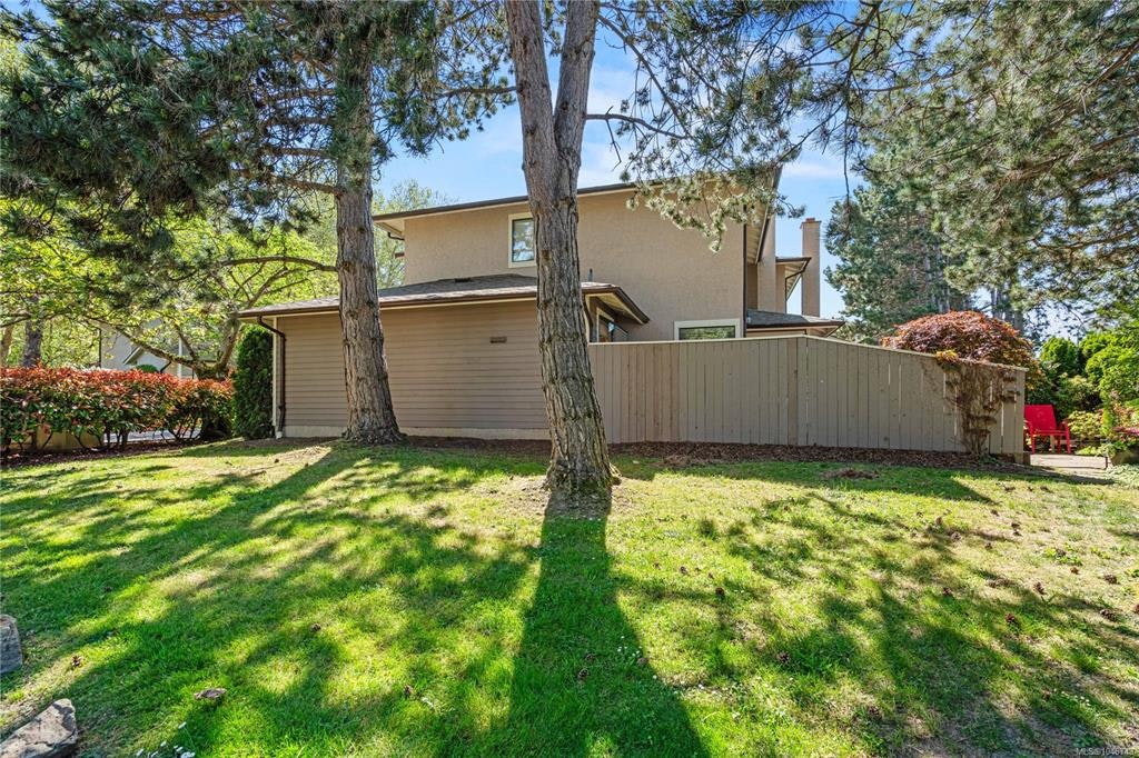 18-1309 Mckenzie Avenue, Saanich, BC, V8P 2M1 - 52