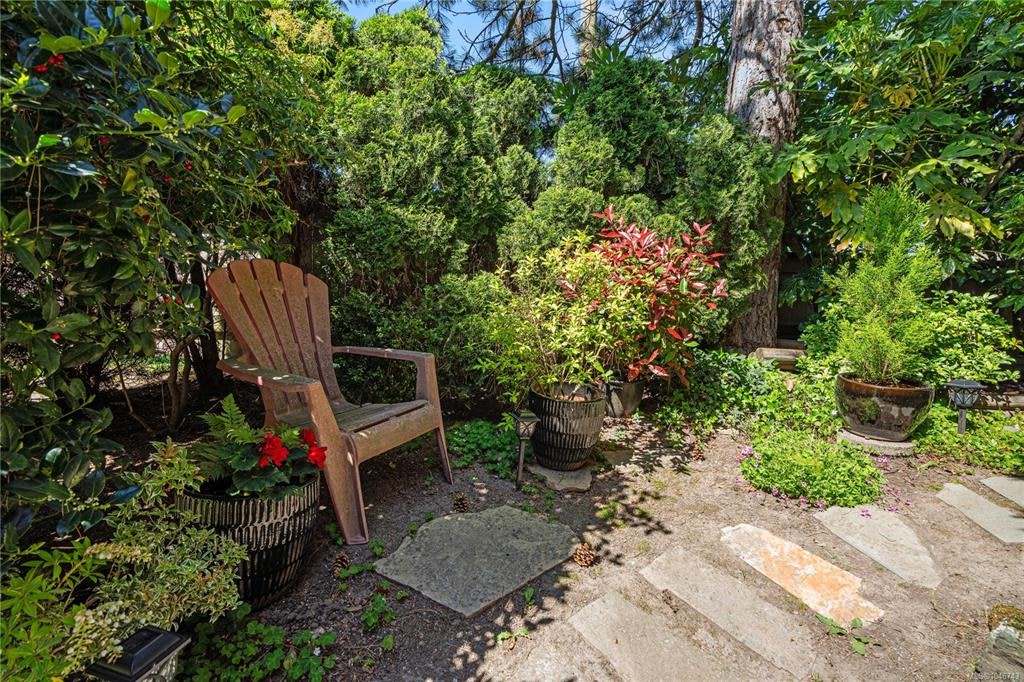 18-1309 Mckenzie Avenue, Saanich, BC, V8P 2M1 - 39