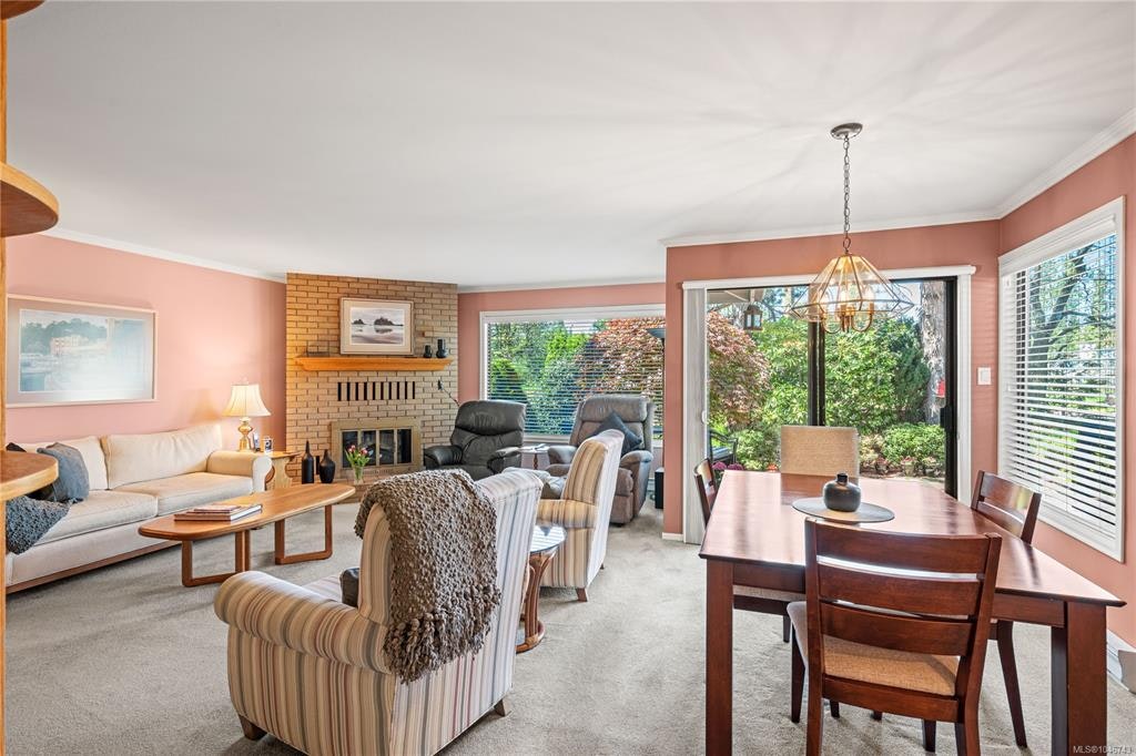 18-1309 Mckenzie Avenue, Saanich, BC, V8P 2M1 - 5