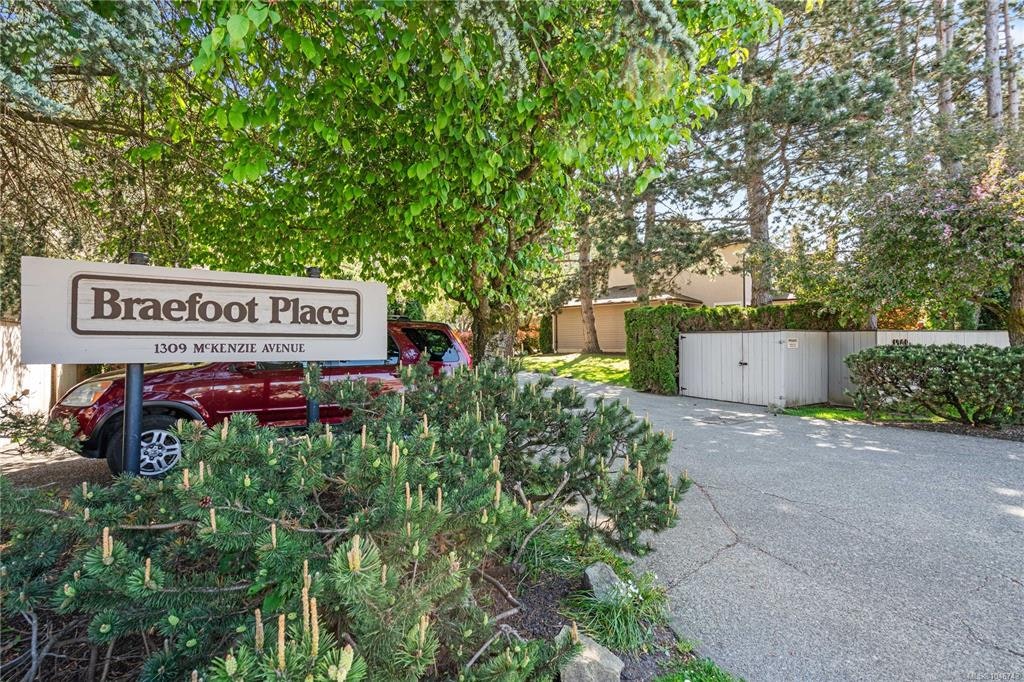 18-1309 Mckenzie Avenue, Saanich, BC, V8P 2M1 - 58
