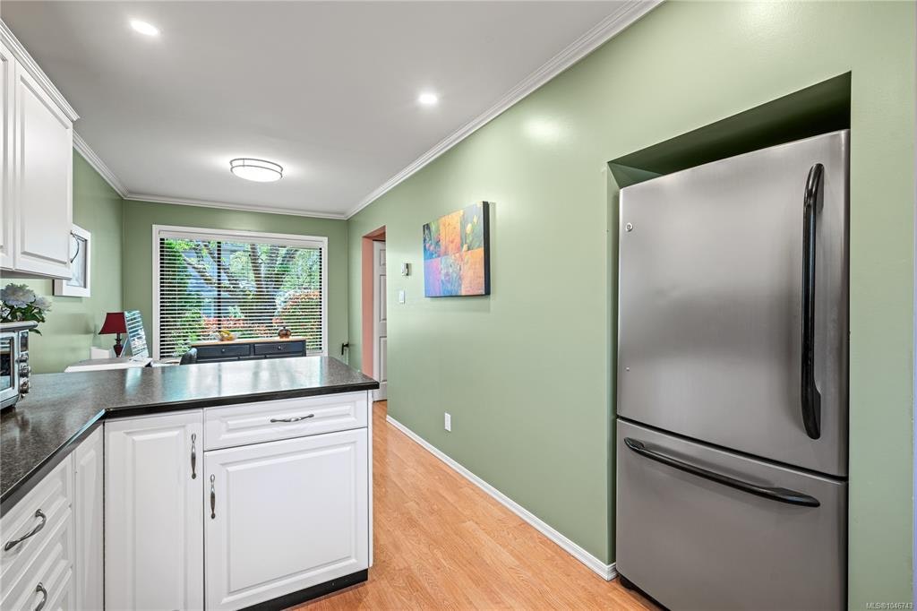 18-1309 Mckenzie Avenue, Saanich, BC, V8P 2M1 - 14
