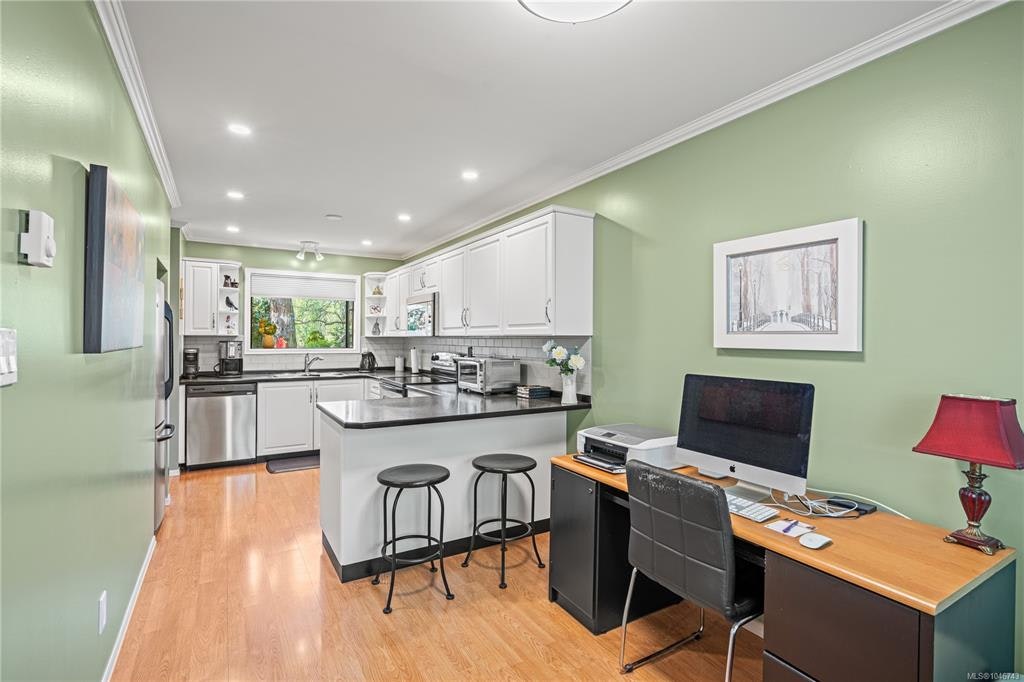 18-1309 Mckenzie Avenue, Saanich, BC, V8P 2M1 - 20