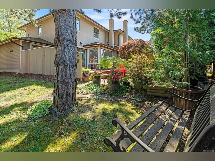 18-1309 Mckenzie Avenue, Saanich, BC, V8P 2M1 - 50