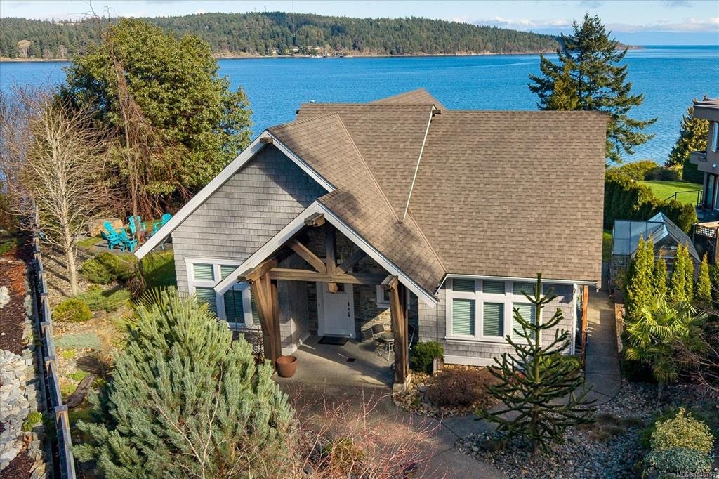 8572 Rumming Road, Nanaimo, BC, V0R 2H0
