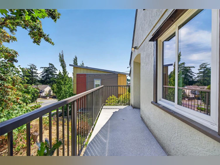 5-235 Island Highway, View Royal, BC, V9B 1G3 - 36