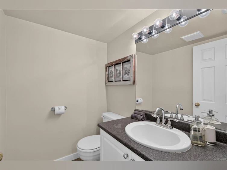 5-235 Island Highway, View Royal, BC, V9B 1G3 - 28