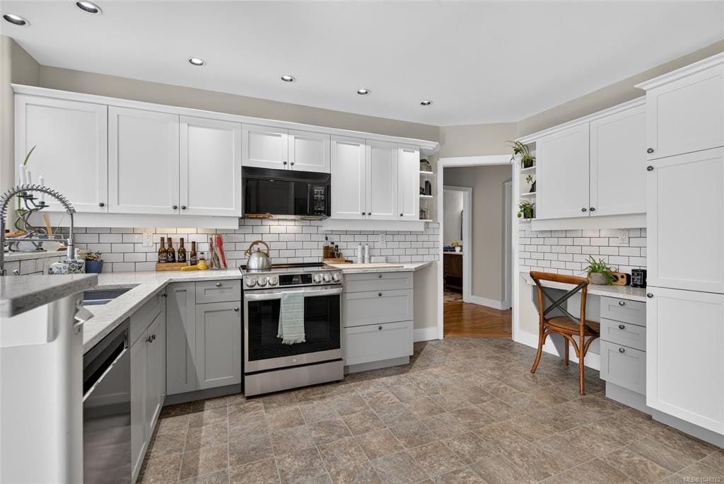5-235 Island Highway, View Royal, BC, V9B 1G3 - 12