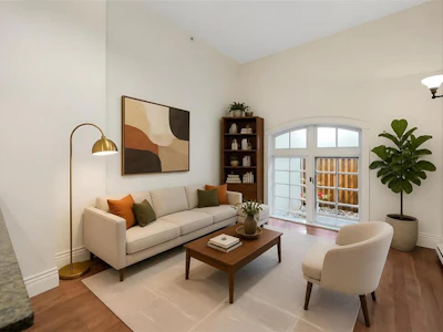 203-1602 Quadra Street - 5
