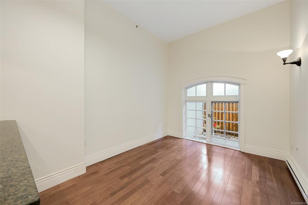 203-1602 Quadra Street, Victoria, BC, V8W 2L4 - 6