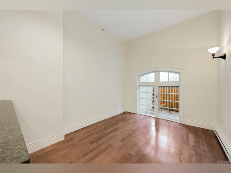 203-1602 Quadra Street, Victoria, BC, V8W 2L4 - 6