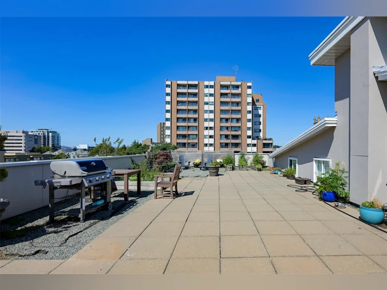 203-1602 Quadra Street, Victoria, BC, V8W 2L4 - 27