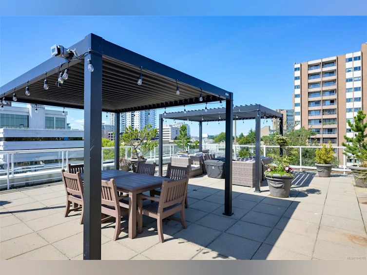 203-1602 Quadra Street, Victoria, BC, V8W 2L4 - 31