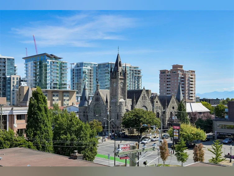 203-1602 Quadra Street, Victoria, BC, V8W 2L4 - 33