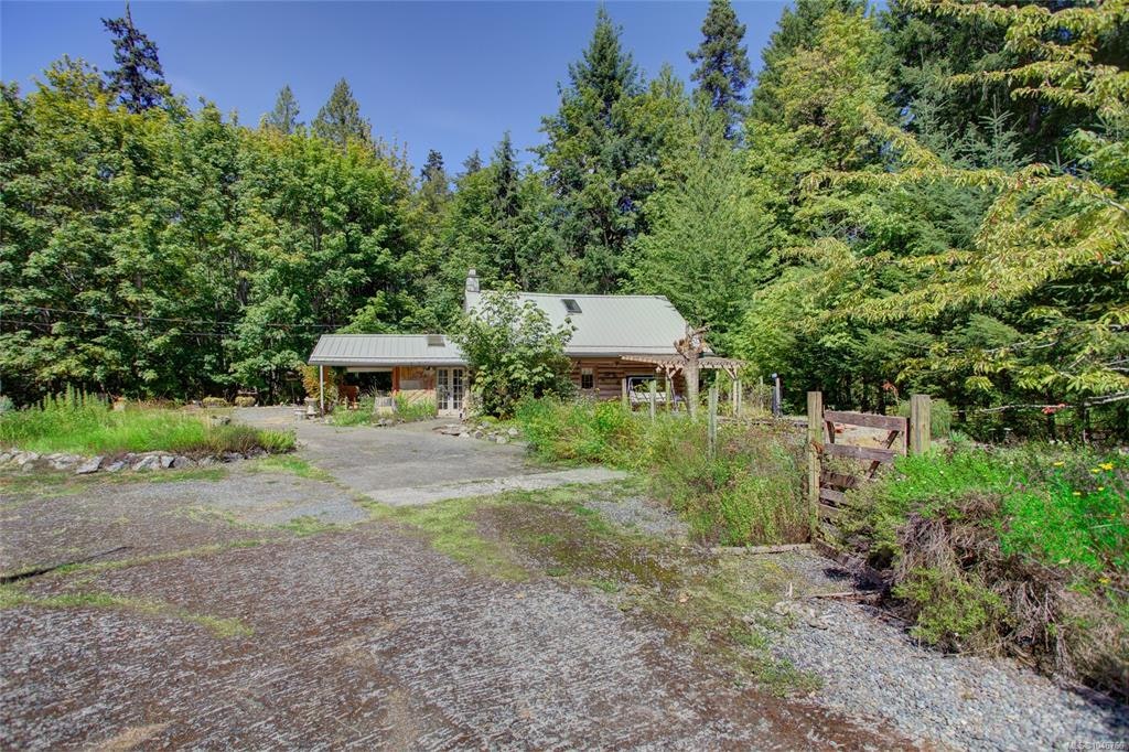 4389 Creighton Road - 5