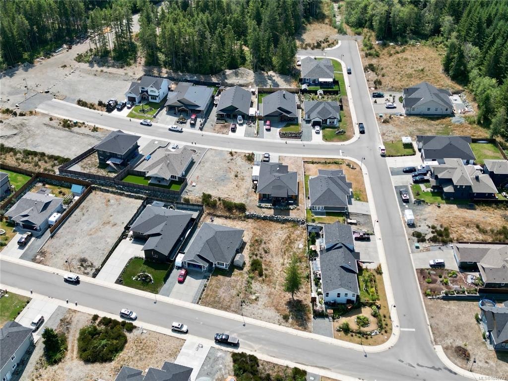144 Edgewood Drive - 4