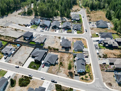 144 Edgewood Drive - 4
