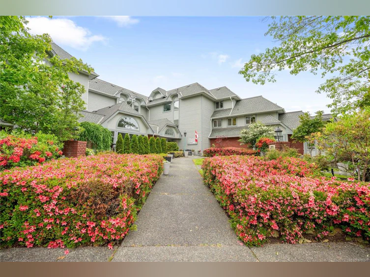 101-10431 Resthaven Drive, Sidney, BC, V8L 3H6 - 17