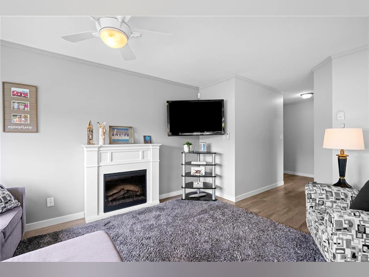 101-10431 Resthaven Drive, Sidney, BC, V8L 3H6 - 13
