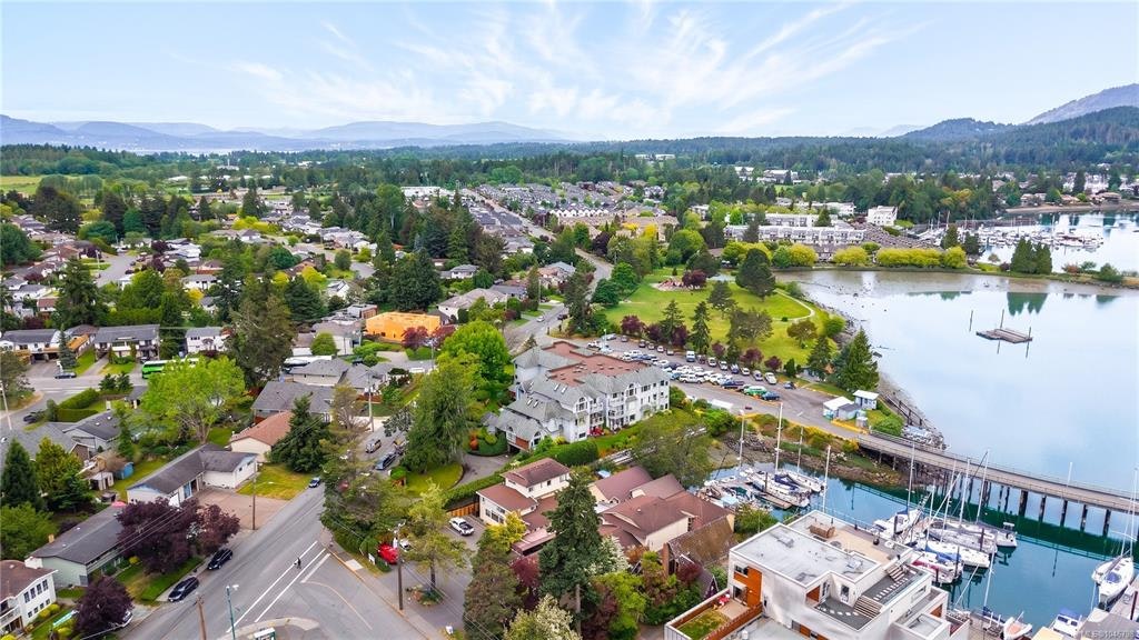 101-10431 Resthaven Drive, Sidney, BC, V8L 3H6 - 44