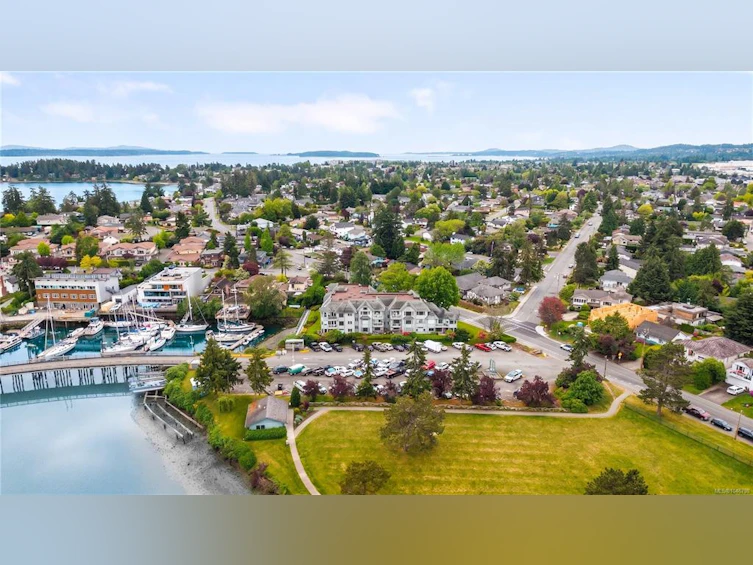 101-10431 Resthaven Drive, Sidney, BC, V8L 3H6 - 43