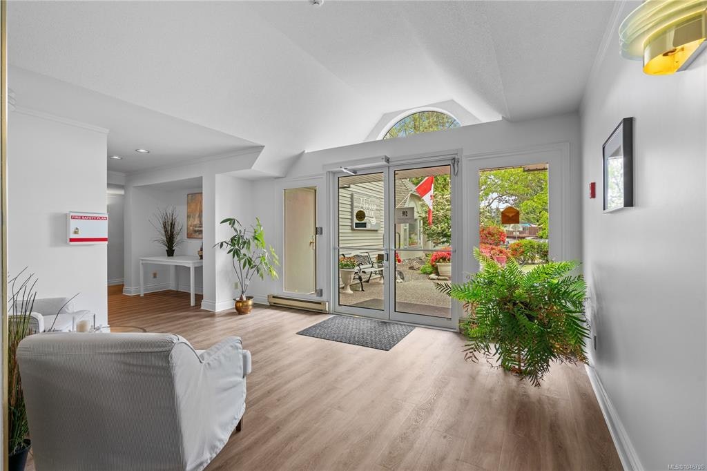 101-10431 Resthaven Drive, Sidney, BC, V8L 3H6 - 39
