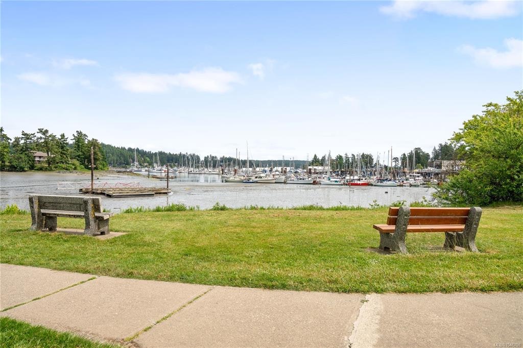 101-10431 Resthaven Drive, Sidney, BC, V8L 3H6 - 23