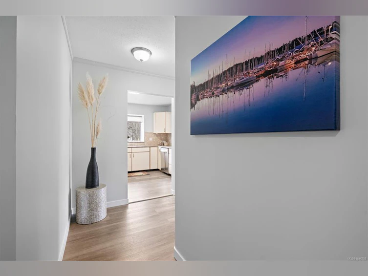 101-10431 Resthaven Drive, Sidney, BC, V8L 3H6 - 20