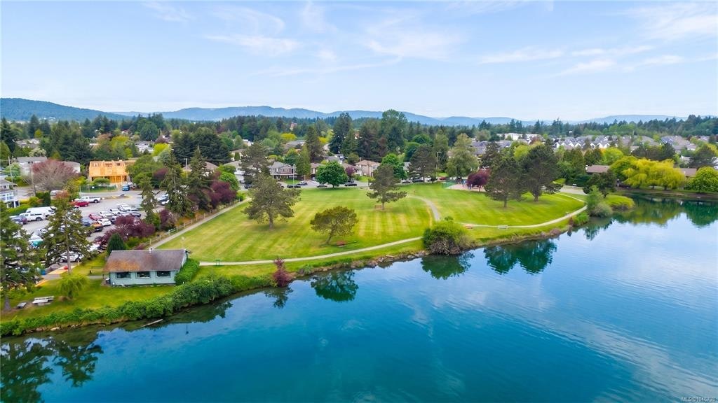 101-10431 Resthaven Drive, Sidney, BC, V8L 3H6 - 37