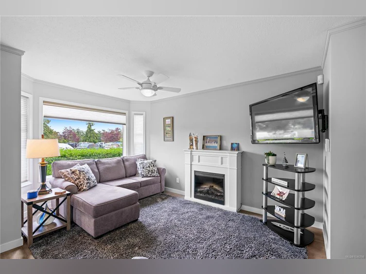 101-10431 Resthaven Drive, Sidney, BC, V8L 3H6 - 12