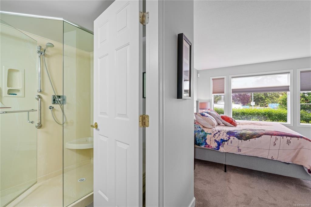 101-10431 Resthaven Drive, Sidney, BC, V8L 3H6 - 25