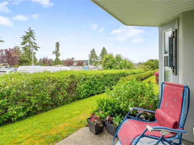 101-10431 Resthaven Drive - 5