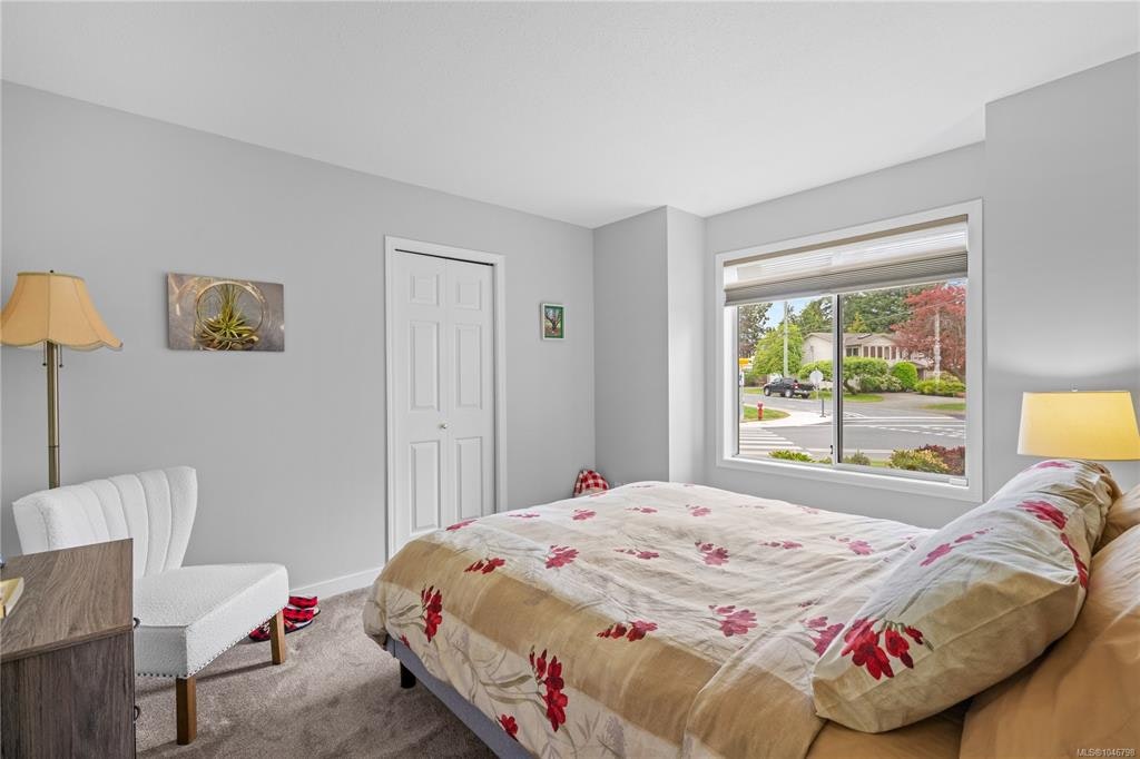 101-10431 Resthaven Drive, Sidney, BC, V8L 3H6 - 30