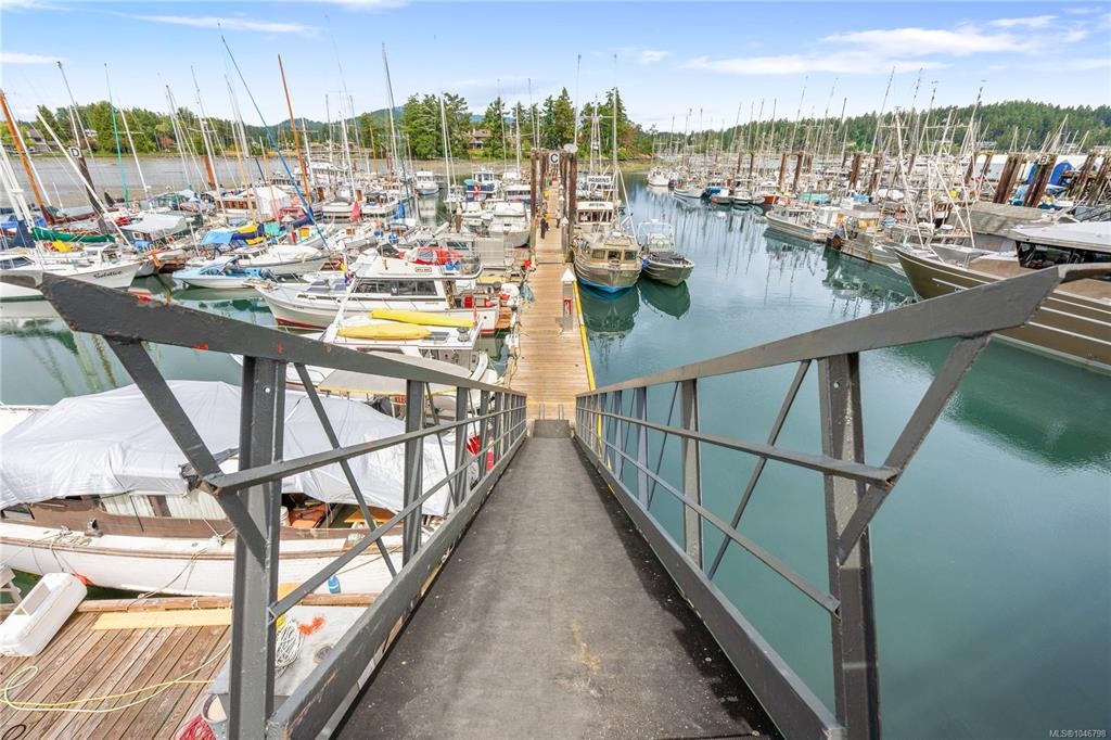 101-10431 Resthaven Drive, Sidney, BC, V8L 3H6 - 27