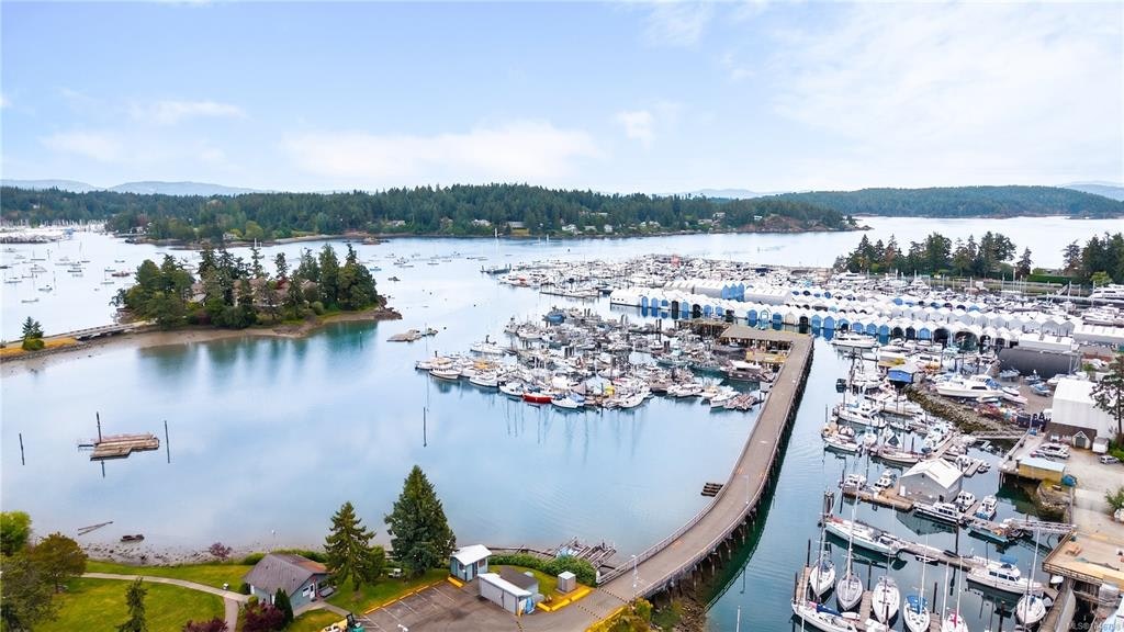 101-10431 Resthaven Drive, Sidney, BC, V8L 3H6 - 34
