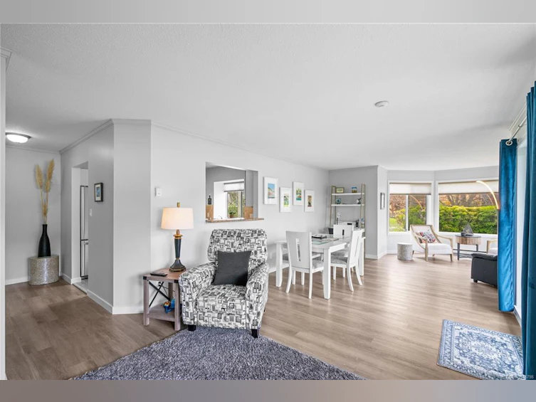 101-10431 Resthaven Drive, Sidney, BC, V8L 3H6 - 14