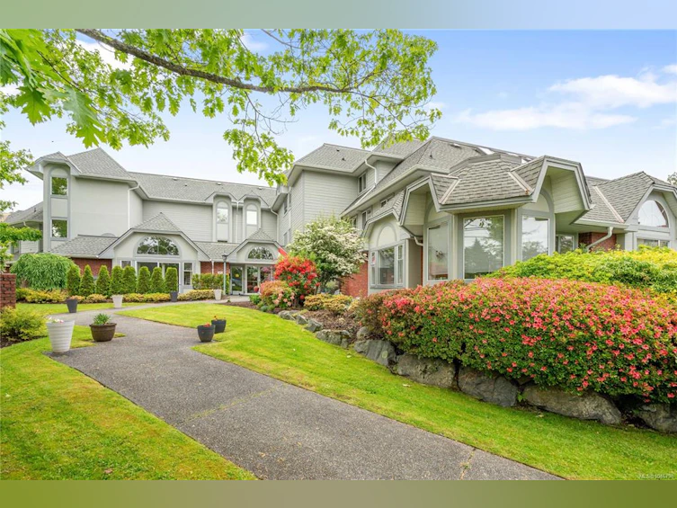 101-10431 Resthaven Drive, Sidney, BC, V8L 3H6