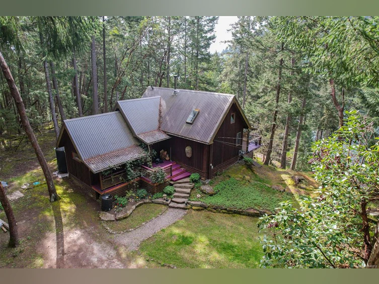 231 Halibut Hill Road, Mudge Island, BC, V0R 1X6 - 55