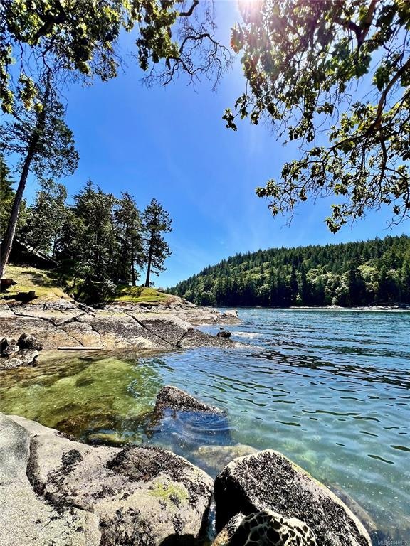 231 Halibut Hill Road, Mudge Island, BC, V0R 1X6 - 7