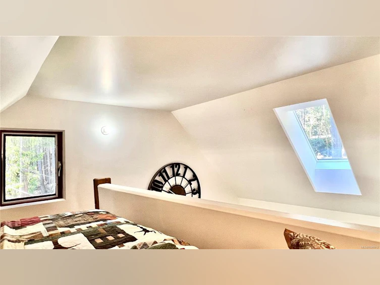 231 Halibut Hill Road, Mudge Island, BC, V0R 1X6 - 18