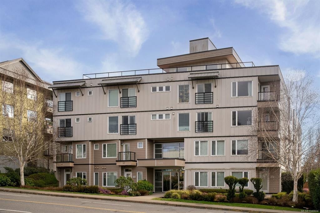 204-1405 Esquimalt Road, Esquimalt, BC, V9A 0A4