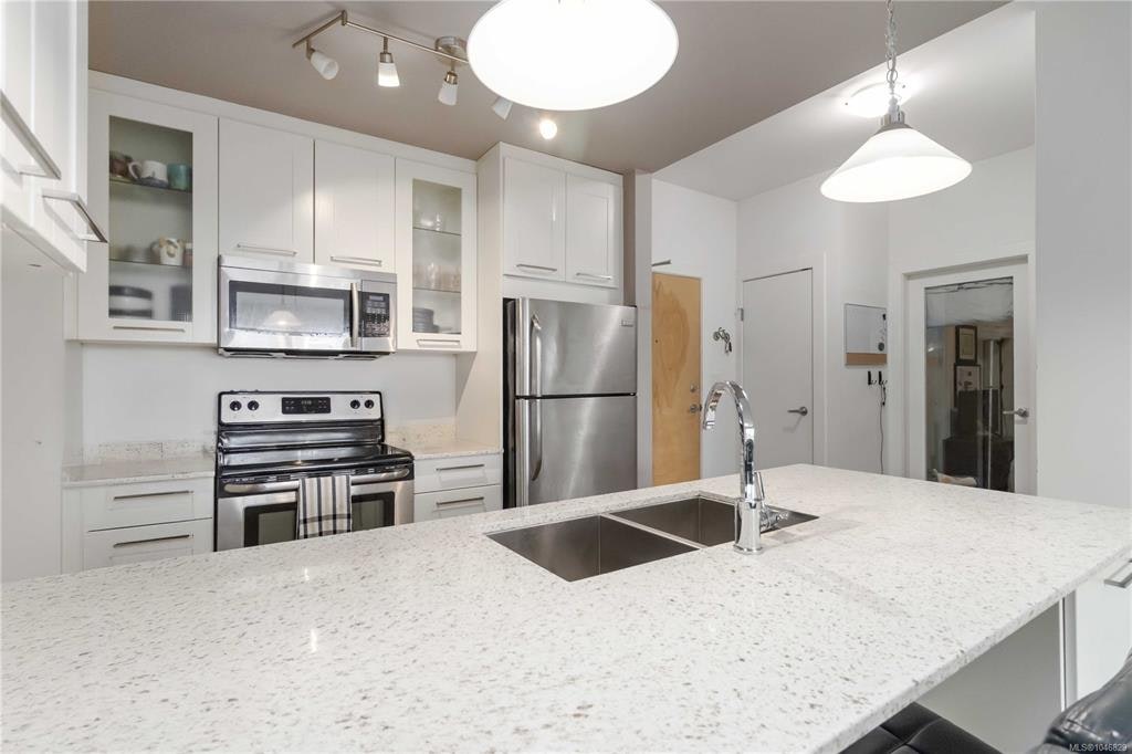 420-2871 Jacklin Road, Langford, BC, V9B 5R8