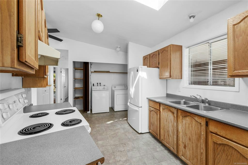 2454 E 5th Street, Courtenay, BC, V9N 8J2 - 18
